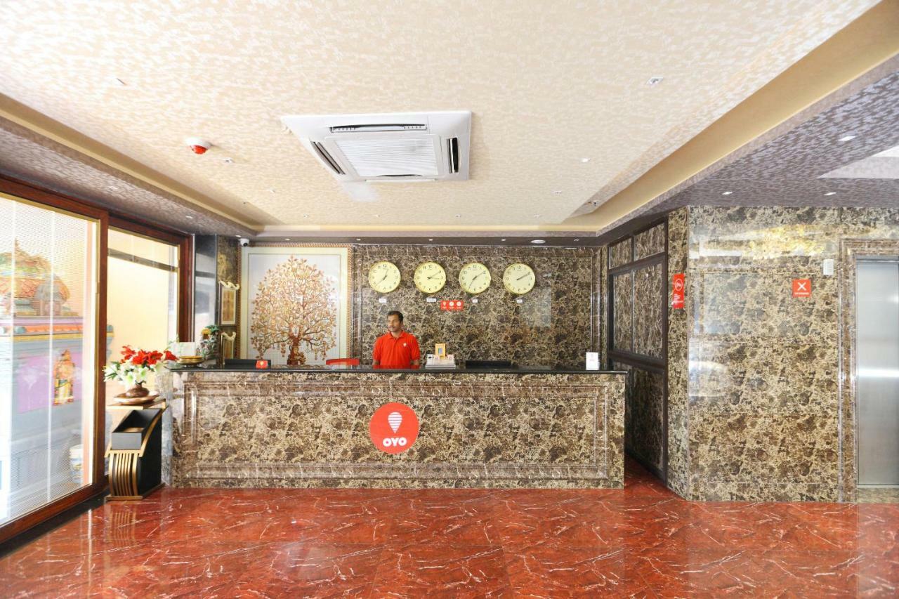 Hotel Sampath Tiruchirappalli Bagian luar foto